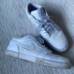 10/2011 air Jordan alpha 1 lows